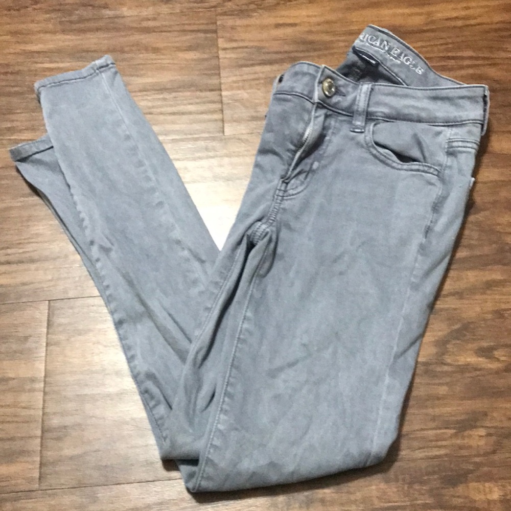 Grey American eagle jeans